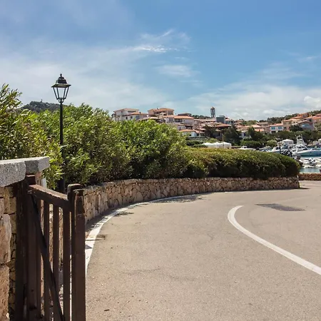 Sea View With Private Garden And Parking! *